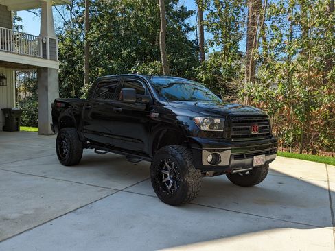 Used 2013 Toyota Tundra SR5 image 4