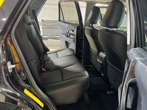 Used 2023 Toyota 4Runner 40th Anniversary SE image 10