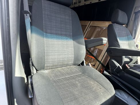 Used 2014 Mercedes-Benz Sprinter 3500 image 16