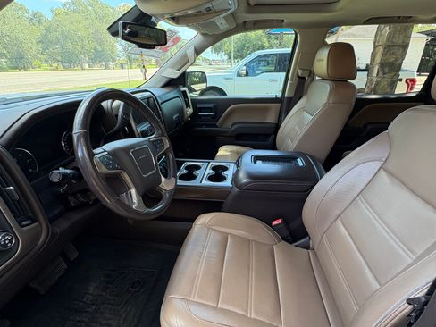 Used 2017 GMC Sierra 1500 Denali image 8