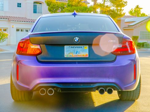 Used 2017 BMW M2 image 10