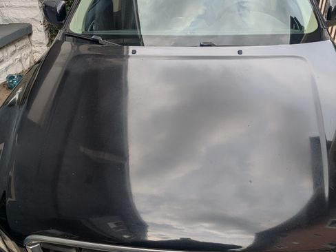 Used 2010 Volvo XC60 T6 R-Design image 13