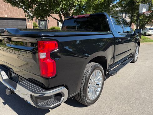 Used 2024 Chevrolet Silverado 1500 LTZ w/ Technology Package AWD/4WD image 2