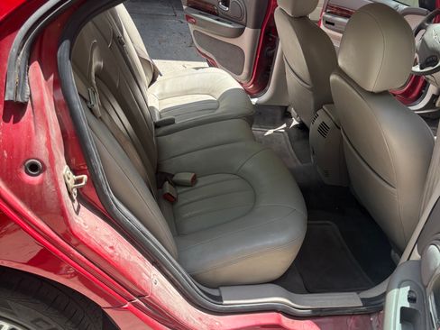 Used 2004 Chrysler 300M FWD image 6