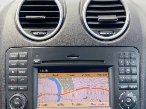 Used 2011 Mercedes-Benz ML 350 4MATIC image 17