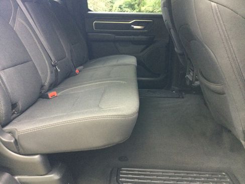 Used 2020 RAM 1500 Big Horn AWD/4WD image 5