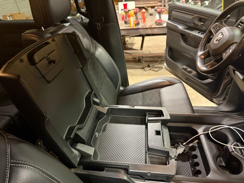 Used 2021 RAM 1500 Lone Star w/ Built-to-serve Edition image 19