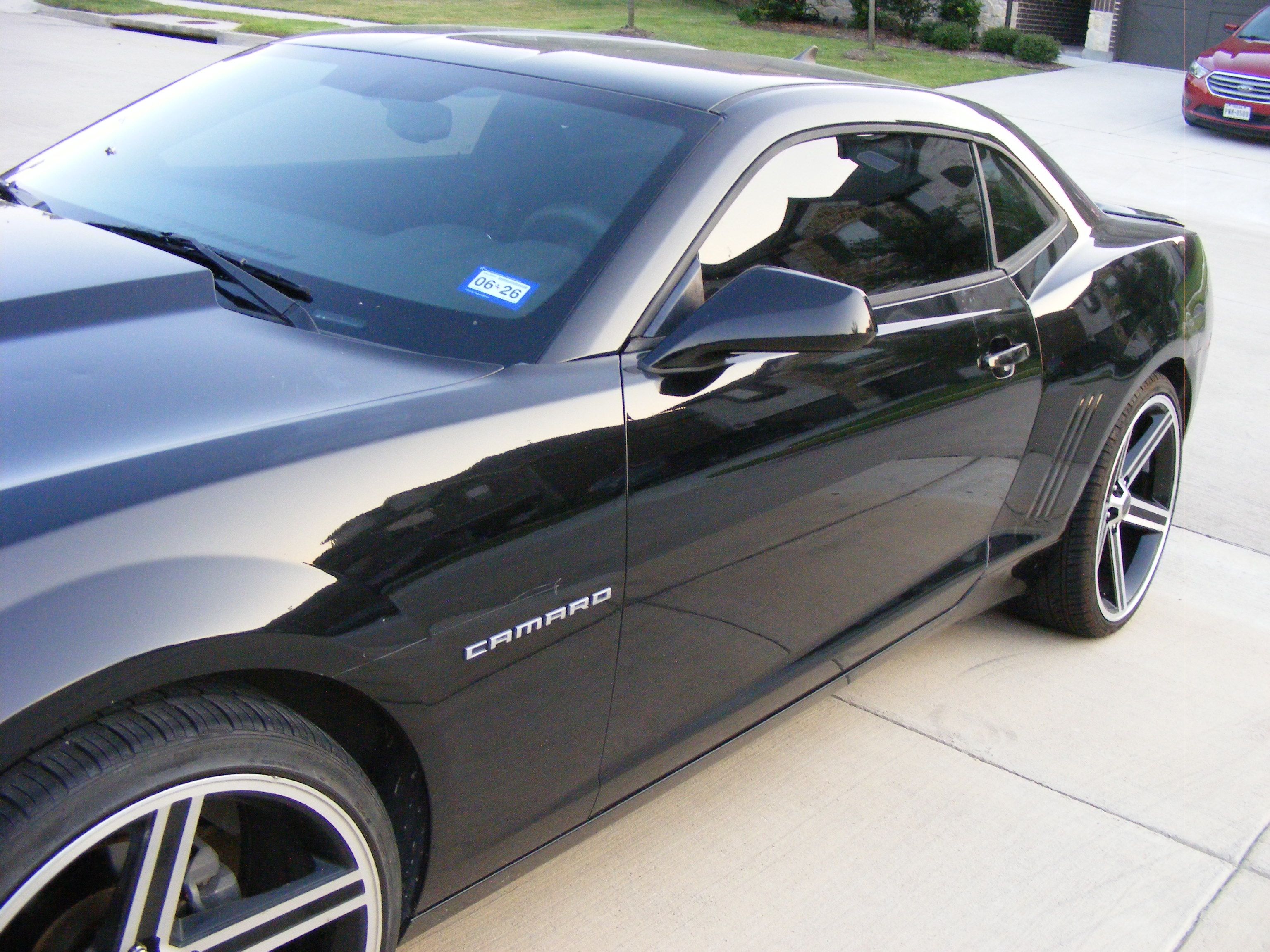 Used 2011 Chevrolet Camaro LS RWD image 16