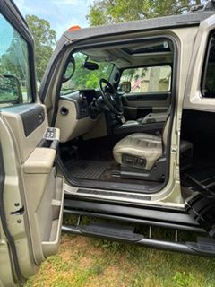 Used 2005 HUMMER H2 w/ Preferred Equipment Group AWD/4WD image 5