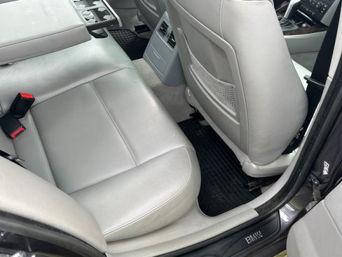 Used 2006 BMW 330xi Sedan AWD/4WD image 12