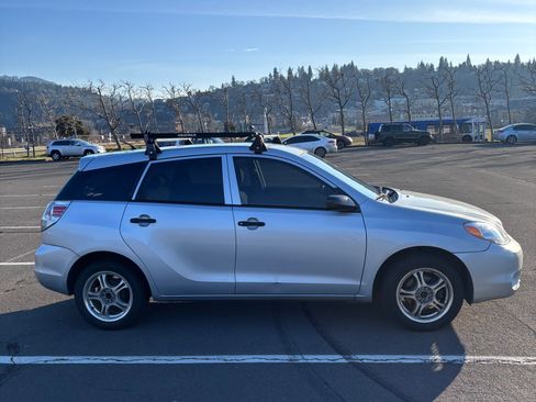 Used 2005 Toyota Matrix image 5