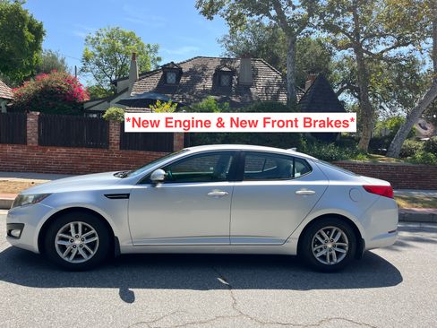 Used 2013 Kia Optima LX FWD image 1
