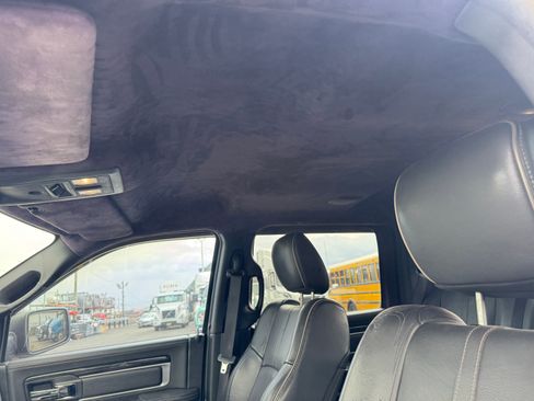 Used 2015 RAM 1500 Limited image 10