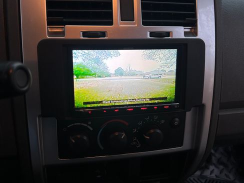 Used 2006 Dodge Dakota SLT image 25