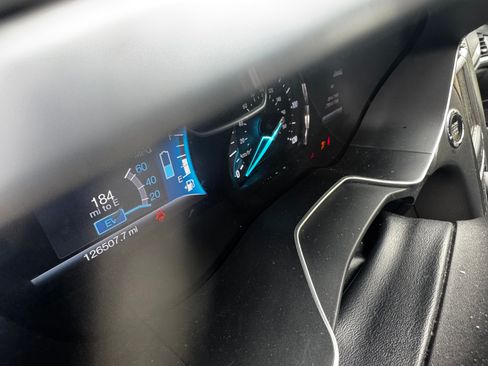 Used 2014 Ford Fusion Titanium image 12