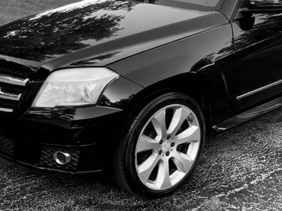 Used 2010 Mercedes-Benz GLK 350 4MATIC