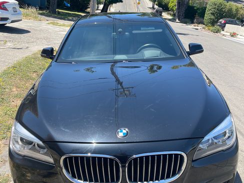 Used 2014 BMW 750Li image 6