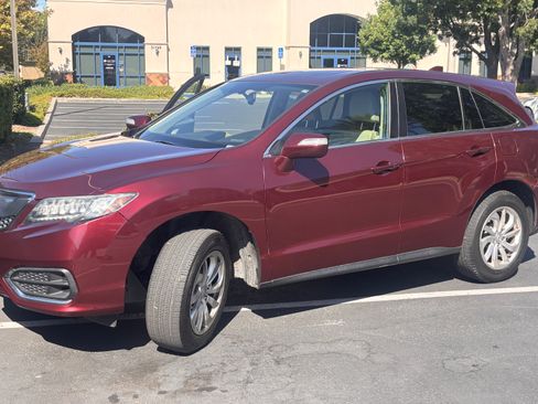 Used 2018 Acura RDX AWD image 1