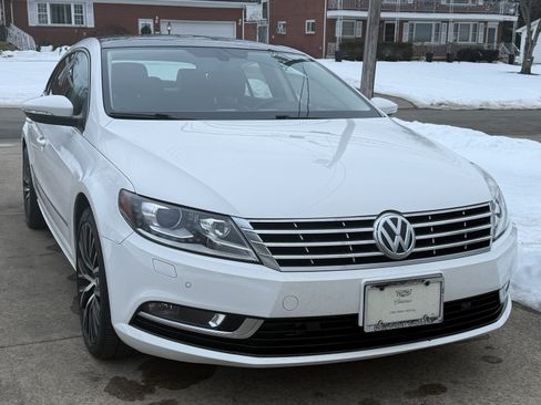 Used 2015 Volkswagen CC Executive image 3