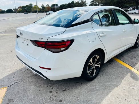 Used 2021 Nissan Sentra SV image 5