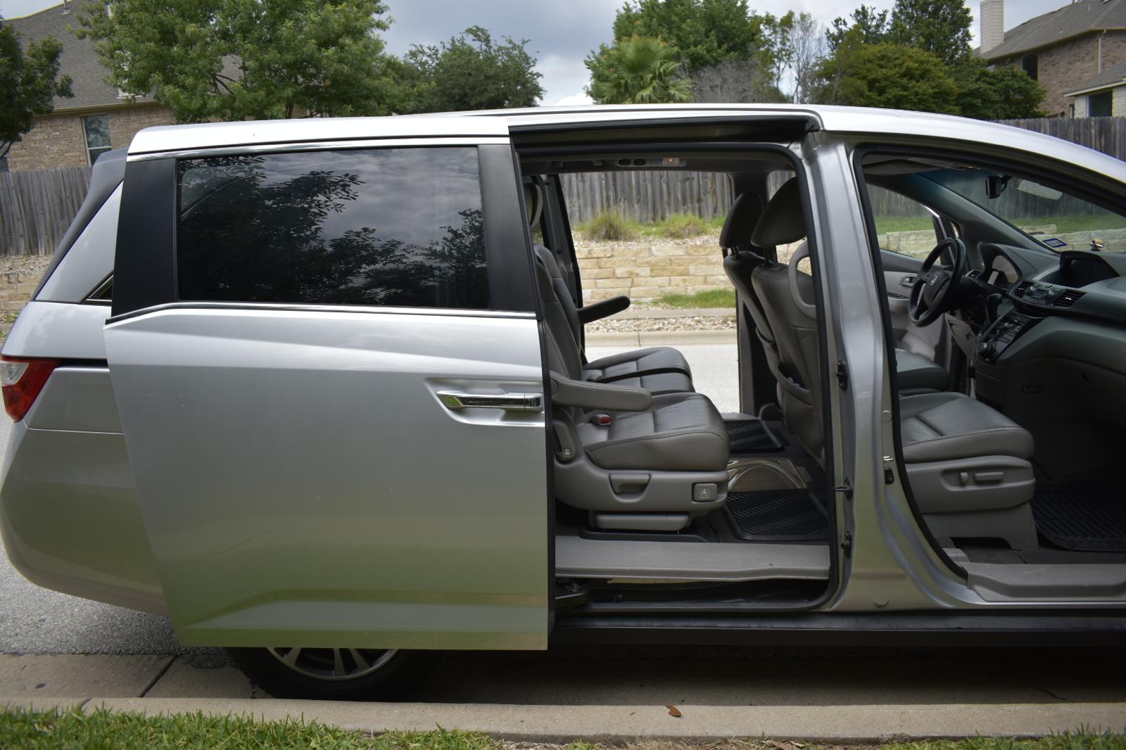 Used 2012 Honda Odyssey EX-L image 6