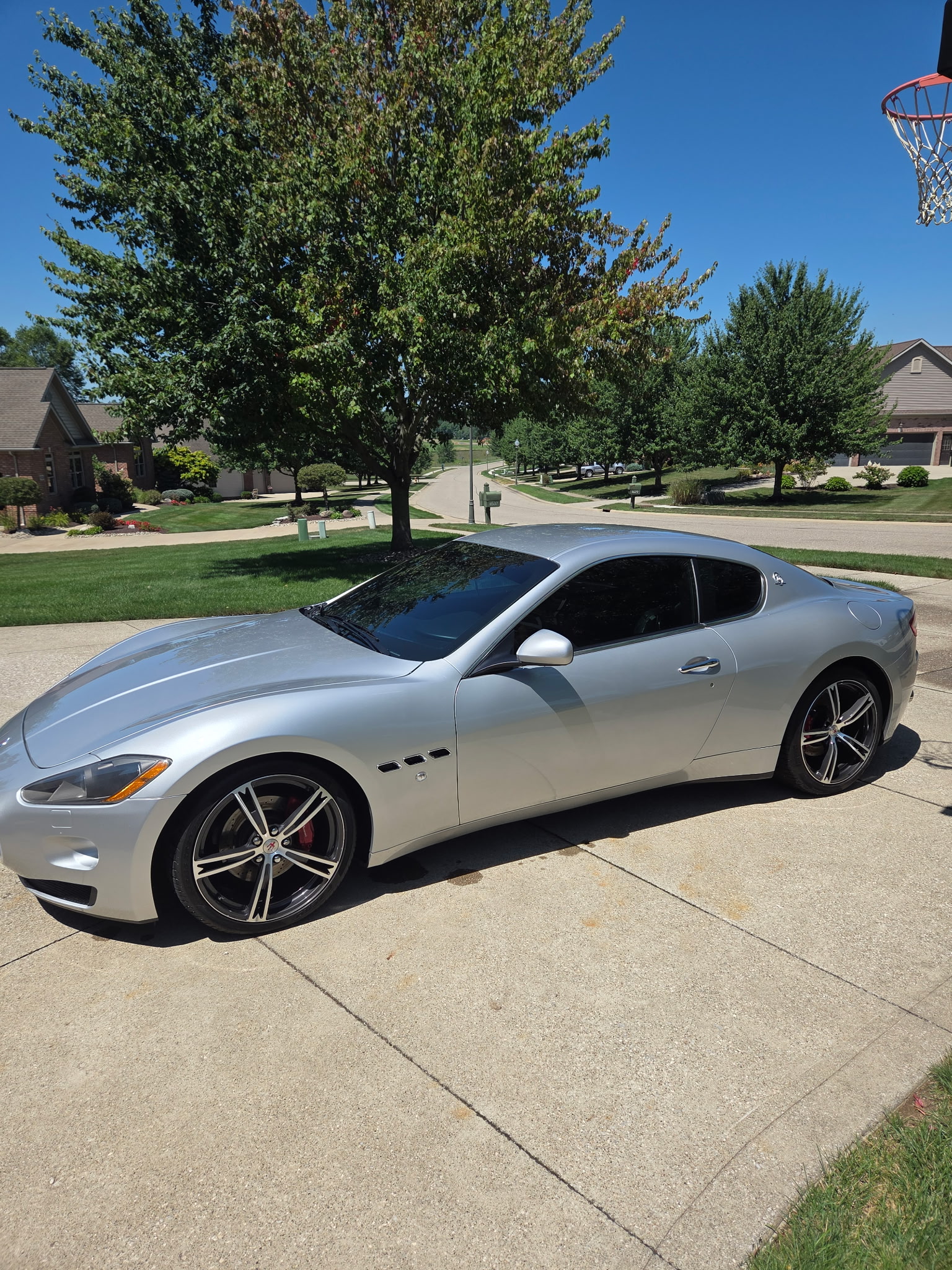 Used 2008 Maserati GranTurismo Coupe RWD image 2