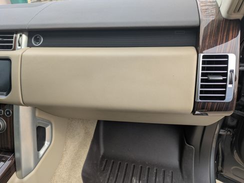 Used 2017 Land Rover Range Rover Supercharged image 19