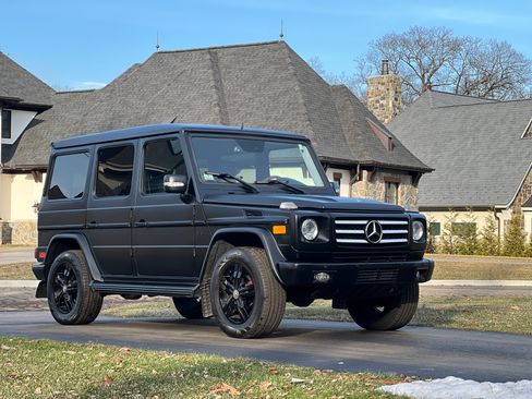 Used 2010 Mercedes-Benz G 550 image 27