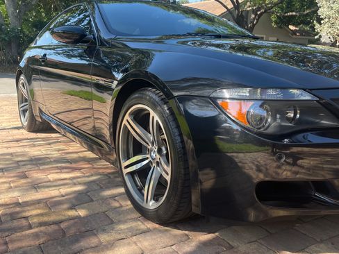 Used 2007 BMW M6 Coupe image 12
