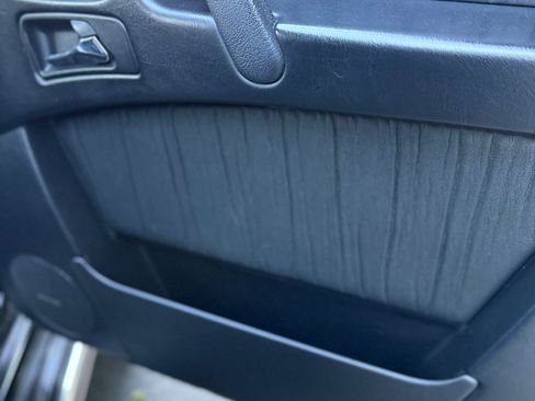 Used 2009 Mercedes-Benz G 550 image 24