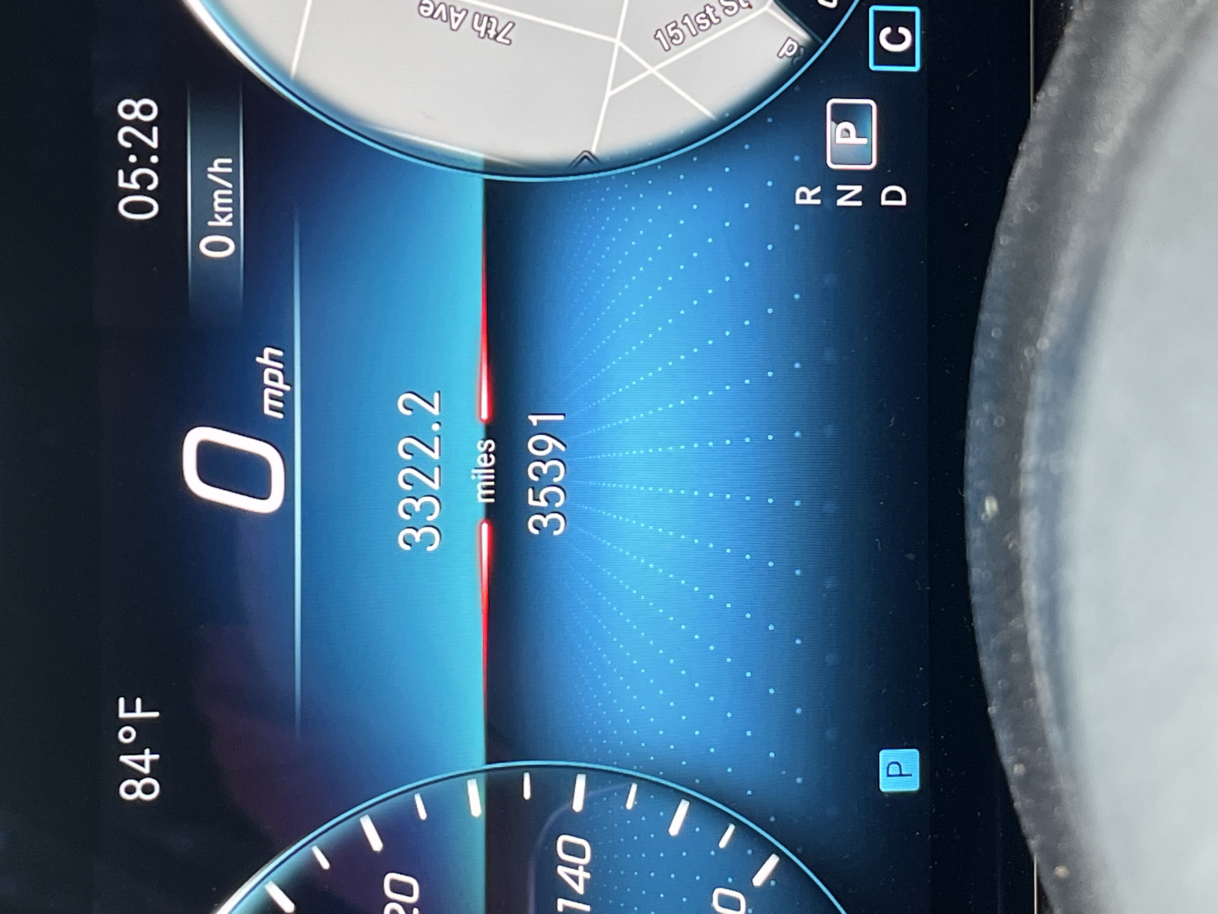 Used 2021 Mercedes-Benz E 350 4MATIC Sedan image 2