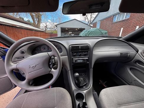 Used 2000 Ford Mustang Coupe RWD image 16