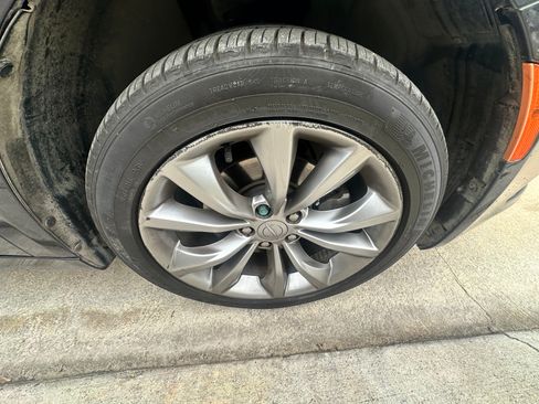 Used 2016 Chrysler 200 S w/ Navigation & Sound Group I image 16