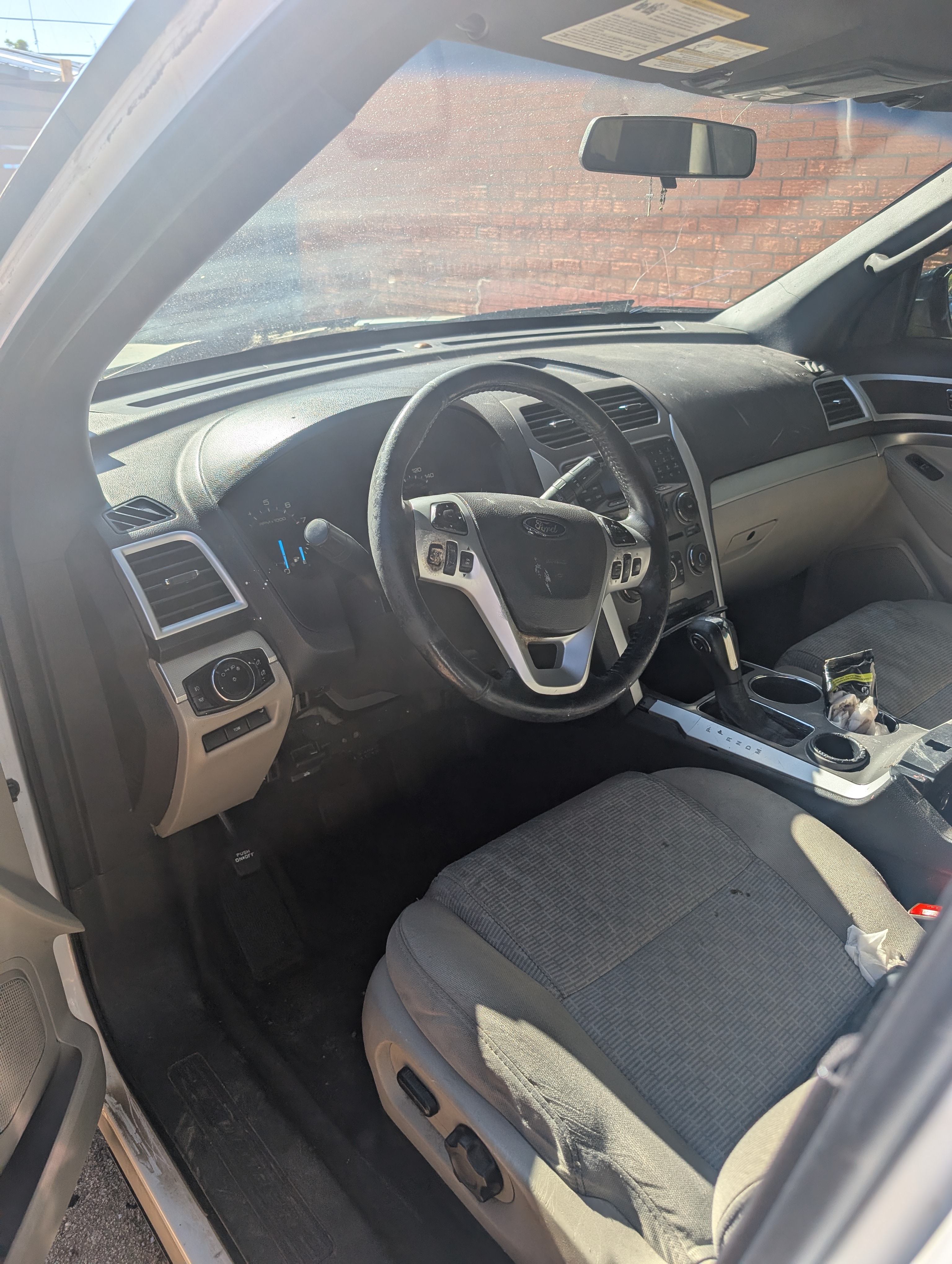 Used 2013 Ford Explorer XLT w/ Class III Trailer Tow Pkg FWD image 6