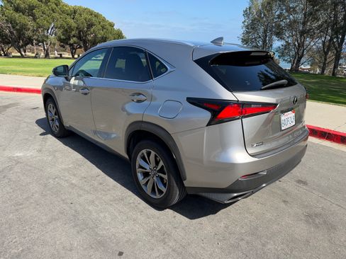 Used 2018 Lexus NX 300 F Sport w/ Cold Area Package FWD image 4