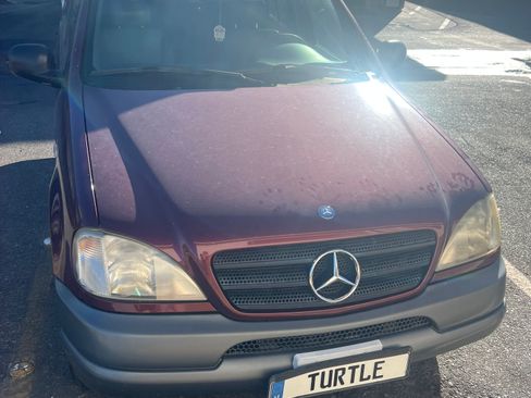 Used 1998 Mercedes-Benz ML 320 4MATIC image 2