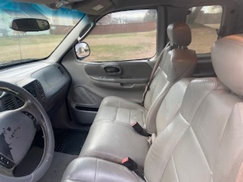 Used 2002 Ford F150 King Ranch image 15