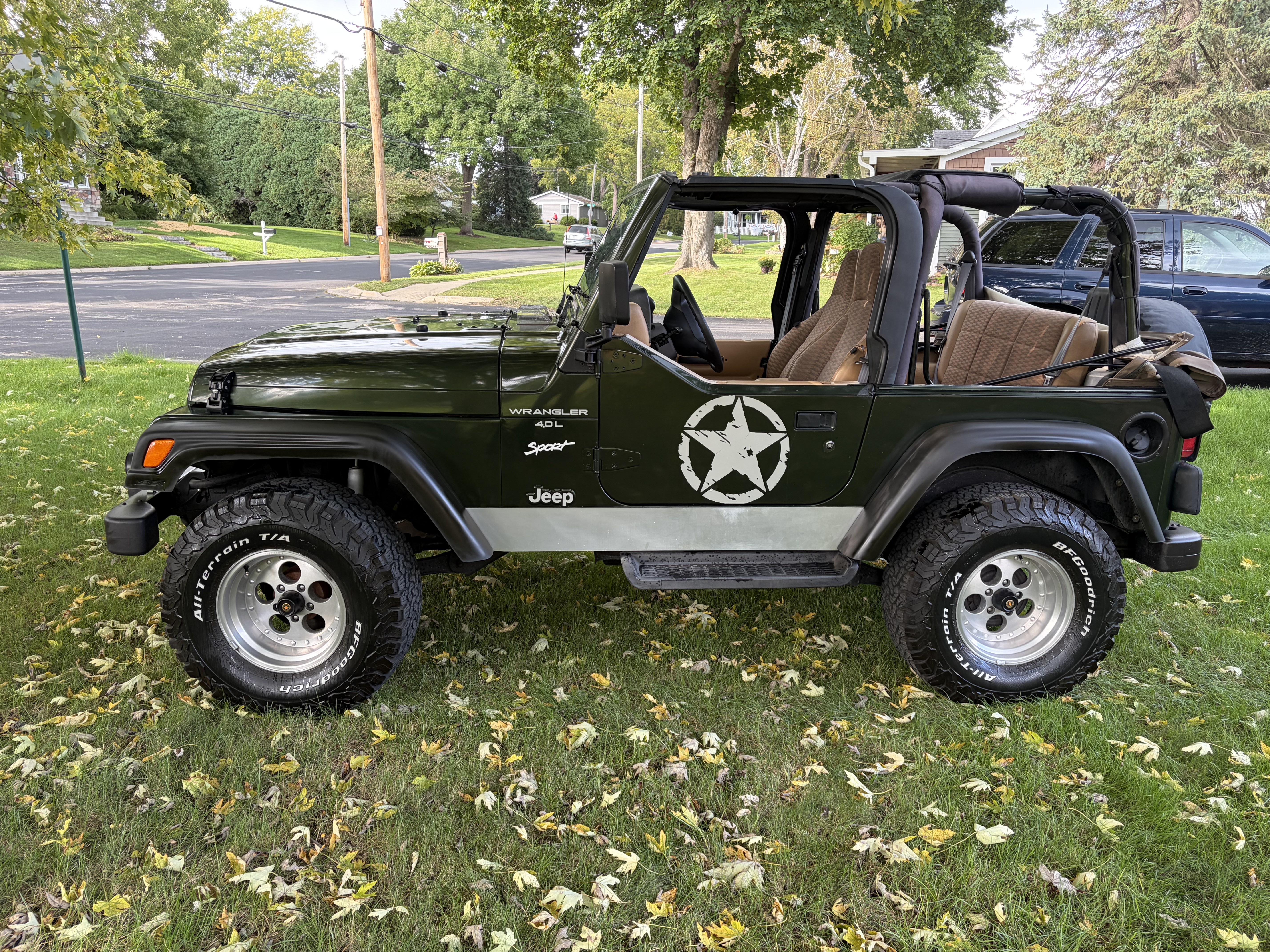 Used 1998 Jeep Wrangler Sport AWD/4WD image 1