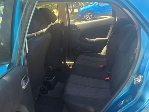 Used 2012 MAZDA MAZDA2 Sport image 8