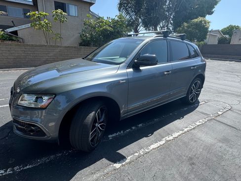 Used 2017 Audi SQ5 Premium Plus w/ Technology Package AWD/4WD image 8