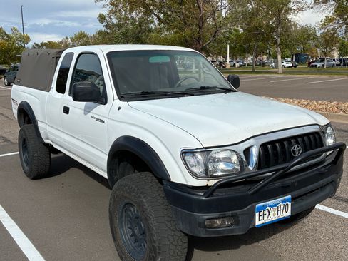 Used 2002 Toyota Tacoma 4x4 Xtracab V6 image 2