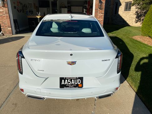 Used 2021 Cadillac CT4 Premium Luxury image 13