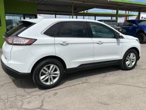Used 2018 Ford Edge SEL w/ Equipment Group 201A AWD/4WD image 4