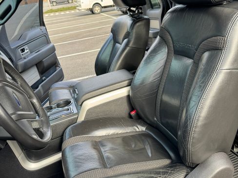 Used 2010 Ford F150 Raptor image 6