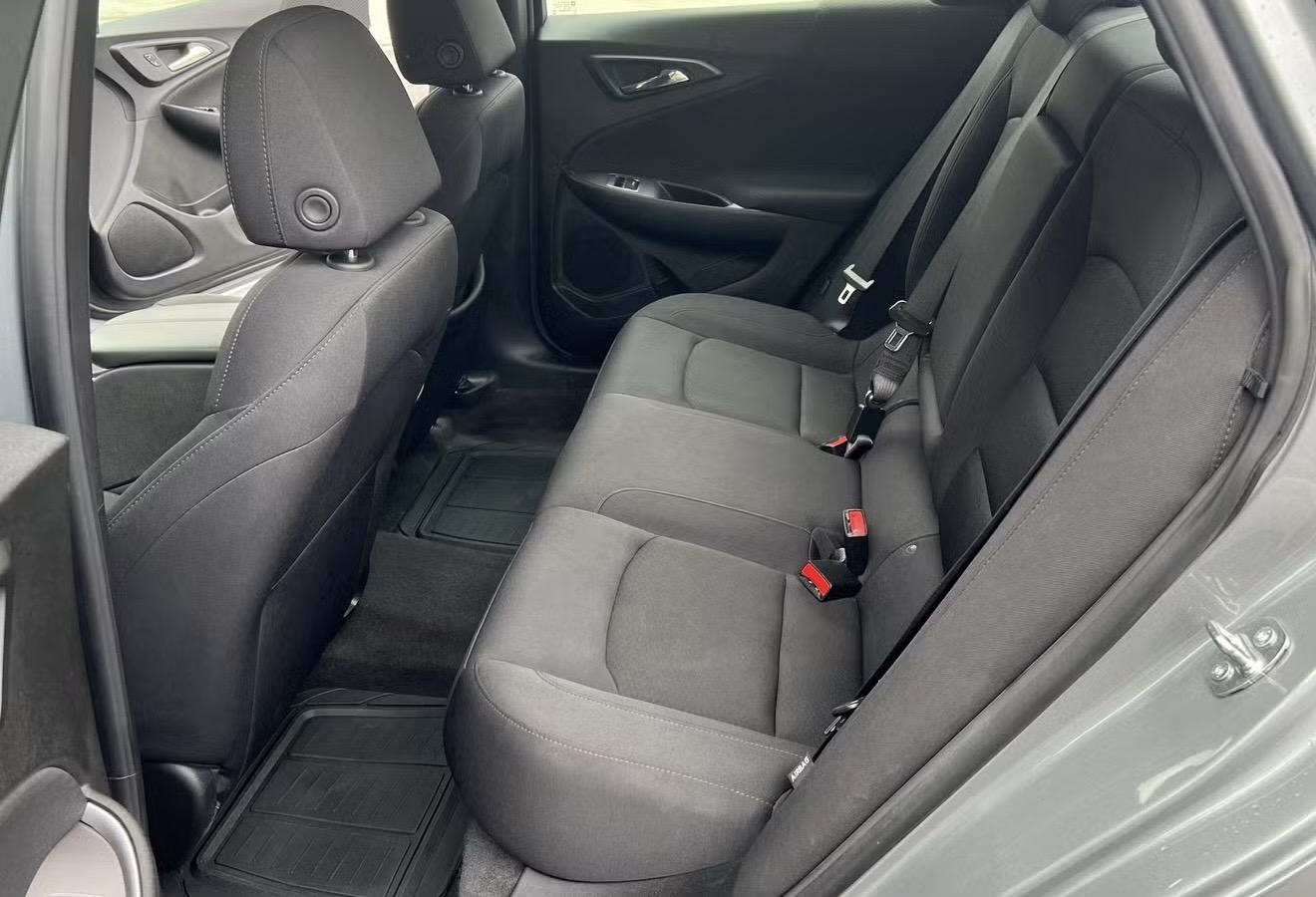 Used 2023 Chevrolet Malibu LT FWD image 12