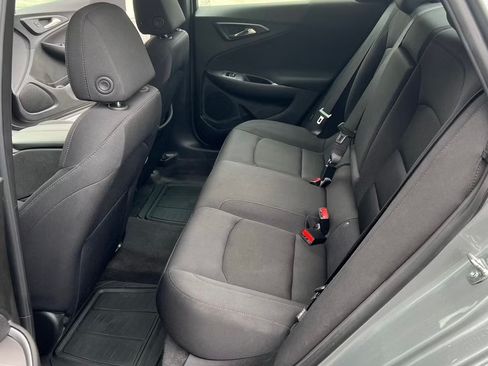 Used 2023 Chevrolet Malibu LT FWD image 12