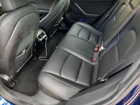 Used 2018 Tesla Model 3 Long Range image 6