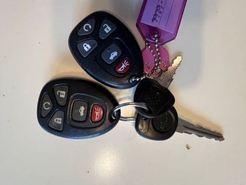 Used 2014 Chevrolet Impala LT w/ LT Sunroof Package FWD image 8