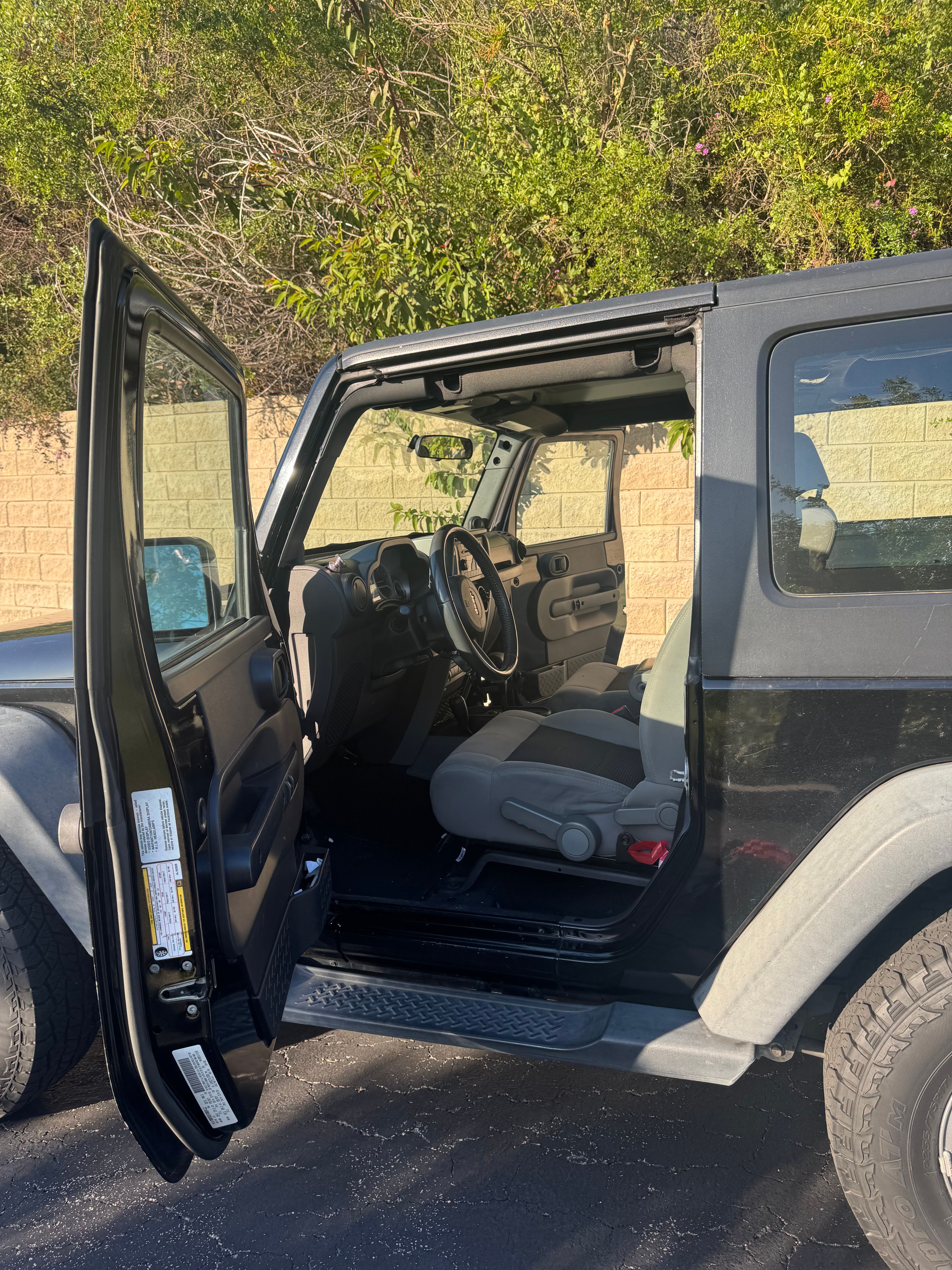 Used 2010 Jeep Wrangler Sport AWD/4WD image 4