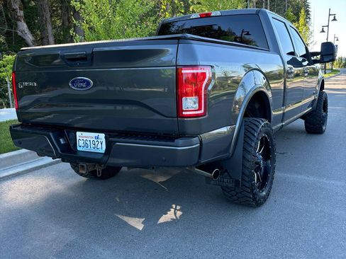 Used 2017 Ford F150 XLT w/ Equipment Group 302A Luxury image 5